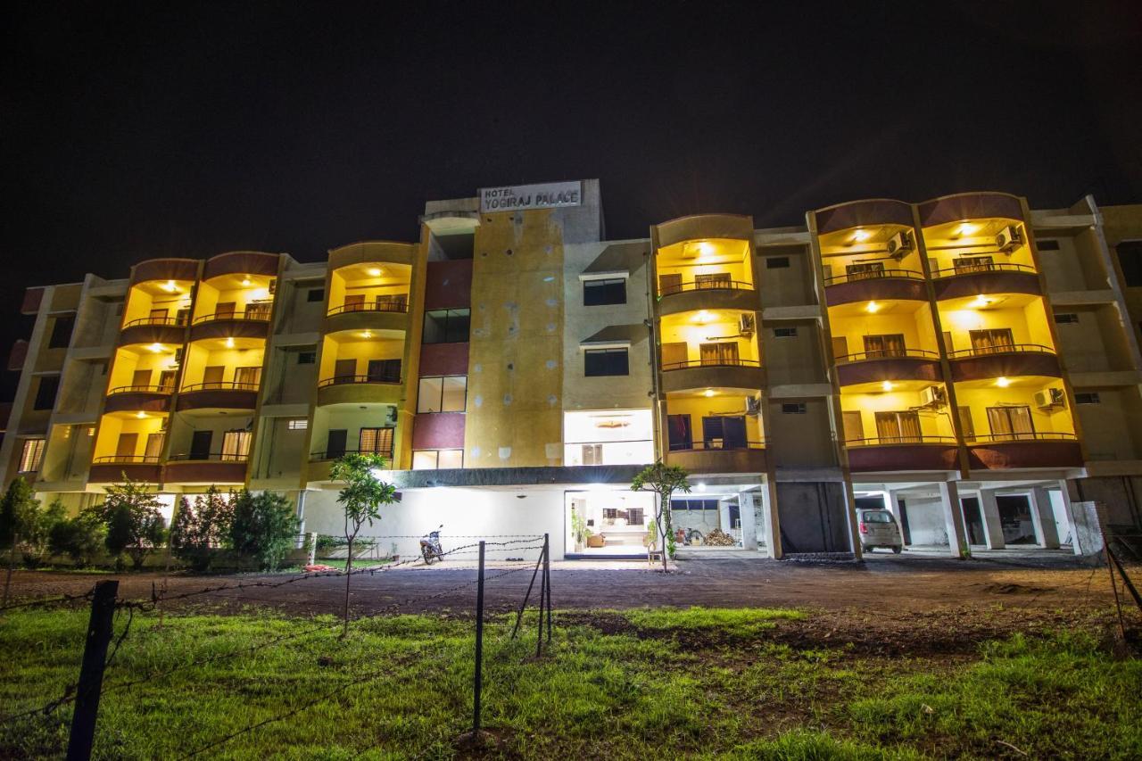 Hotel Yogiraj Palace Shegaon Dış mekan fotoğraf
